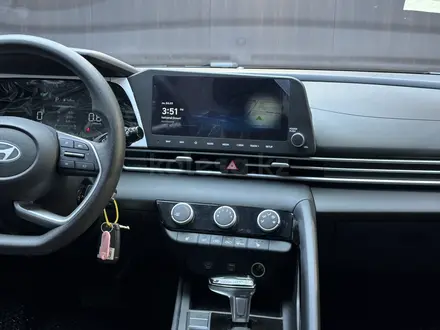 Hyundai Elantra 2025 года за 10 290 000 тг. в Актобе – фото 13
