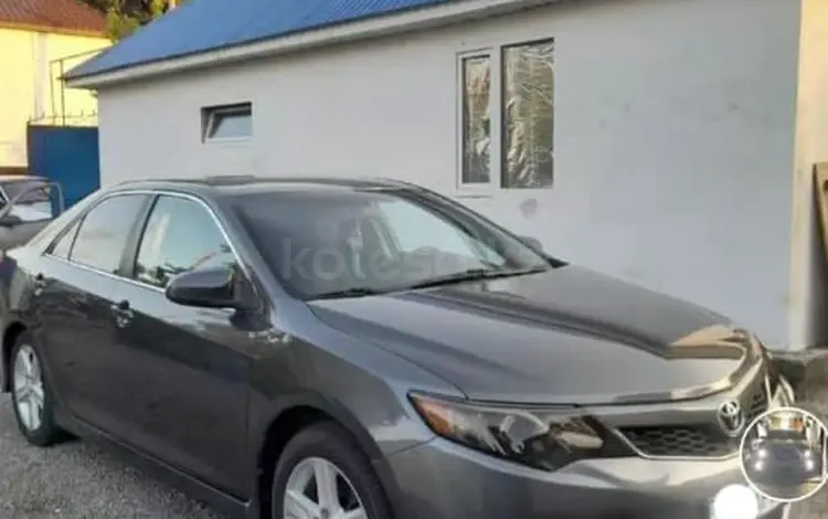 Toyota Camry 2014 года за 9 200 000 тг. в Актобе