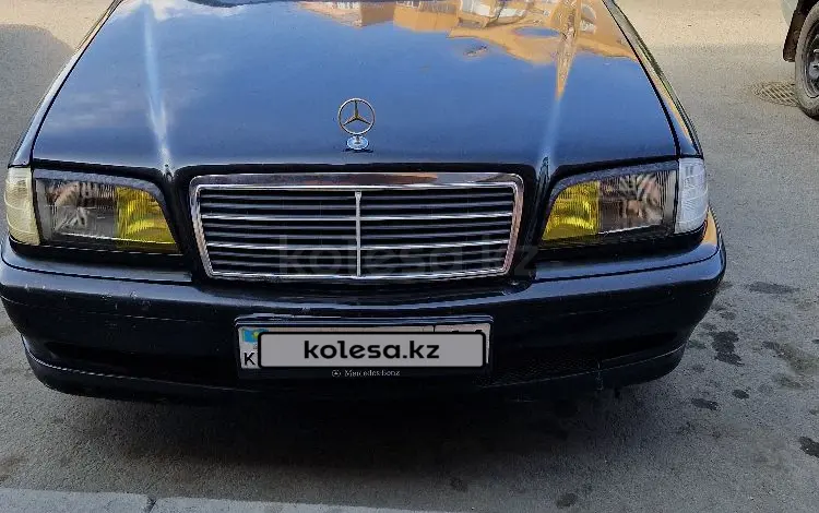 Mercedes-Benz C 180 1998 года за 1 000 000 тг. в Павлодар