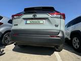 Toyota RAV4 2022 года за 15 500 000 тг. в Атырау – фото 5