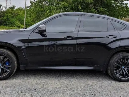 BMW X6 2018 года за 48 000 000 тг. в Алматы – фото 22