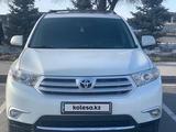 Toyota Highlander 2013 года за 14 900 000 тг. в Алматы