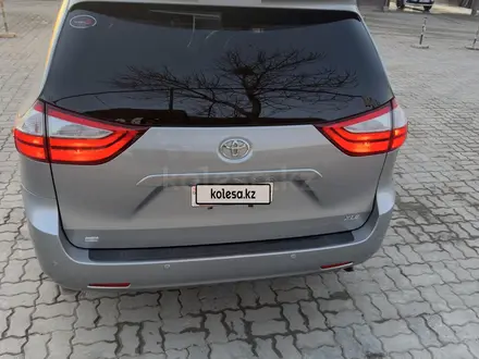 Toyota Sienna 2015 года за 9 500 000 тг. в Атырау – фото 34