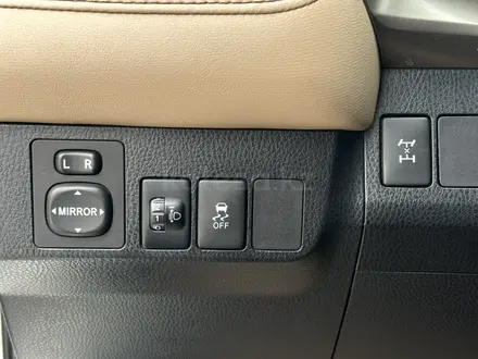 Toyota RAV4 2013 года за 9 500 000 тг. в Актобе – фото 16