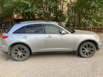 Infiniti FX35 2003 года за 3 300 000 тг. в Актобе