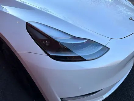 Tesla Model Y 2022 года за 18 000 000 тг. в Алматы – фото 4