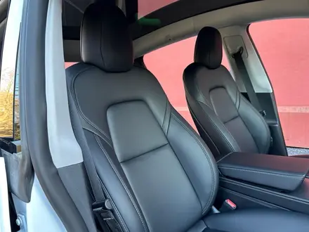 Tesla Model Y 2022 года за 18 000 000 тг. в Алматы – фото 12