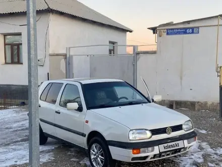 Volkswagen Golf 1994 года за 1 600 000 тг. в Туркестан – фото 2