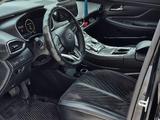 Hyundai Santa Fe 2023 года за 18 000 000 тг. в Уральск – фото 5