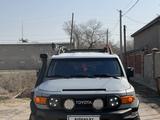 Toyota FJ Cruiser 2008 годаүшін15 100 000 тг. в Алматы – фото 4