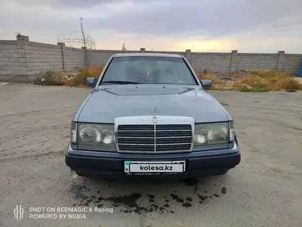 Mercedes-Benz E 300 1991 года за 1 000 000 тг. в Чунджа – фото 7