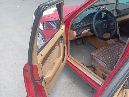 Mercedes-Benz E 230 1989 года за 1 000 000 тг. в Алматы – фото 6