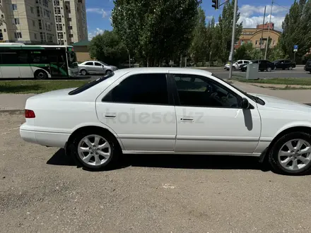 Toyota Camry 2001 года за 3 600 000 тг. в Астана – фото 8