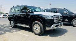 Toyota Land Cruiser 2023 года за 51 400 000 тг. в Алматы – фото 2