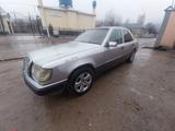 Mercedes-Benz E 220 1992 года за 1 200 000 тг. в Шымкент – фото 3