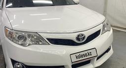 Toyota Camry 2014 года за 5 500 000 тг. в Атырау