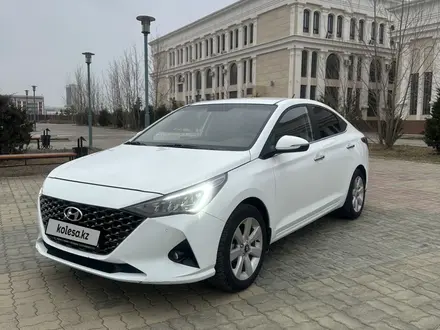 Hyundai Accent 2020 года за 7 900 000 тг. в Актау – фото 3