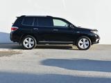 Toyota Highlander 2011 года за 12 400 000 тг. в Атырау – фото 4