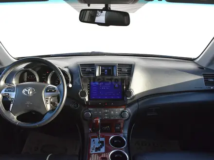 Toyota Highlander 2011 года за 12 400 000 тг. в Атырау – фото 9