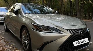 Lexus ES 350 2018 года за 25 000 000 тг. в Алматы