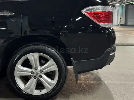 Toyota Highlander 2012 года за 14 000 000 тг. в Алматы – фото 8