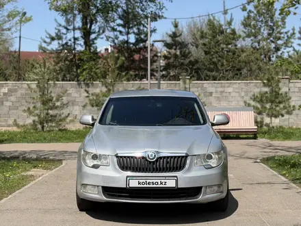 Skoda Superb 2012 года за 2 800 000 тг. в Алматы – фото 3