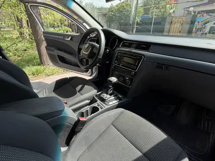 Skoda Superb 2012 года за 2 800 000 тг. в Алматы – фото 10