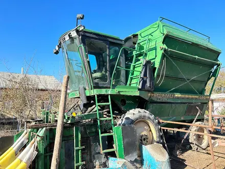 John Deere 2010 года за 11 000 000 тг. в Шардара – фото 2