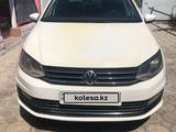 Volkswagen Polo 2018 года за 5 900 000 тг. в Атырау
