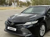 Toyota Camry 2018 годаүшін12 500 000 тг. в Байконыр – фото 2