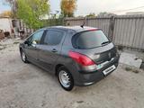 Peugeot 308 2009 года за 2 200 000 тг. в Байконыр – фото 3