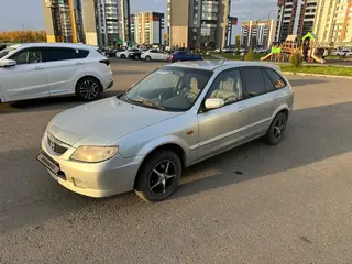 Mazda 323, 2001
