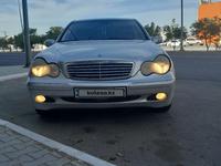 Mercedes-Benz C 240 2002 годаfor3 400 000 тг. в Алматы