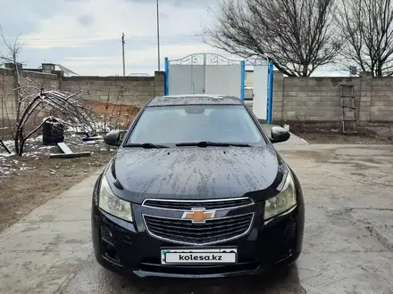 Chevrolet Cruze 2013 года за 3 300 000 тг. в Тараз – фото 3