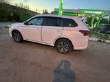 Mitsubishi Outlander 2022 года за 12 000 000 тг. в Петропавловск – фото 4