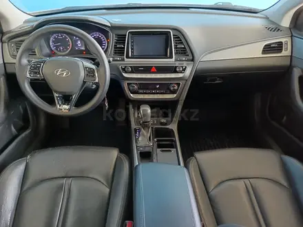 Hyundai Sonata 2018 года за 5 232 600 тг. в Шымкент – фото 8