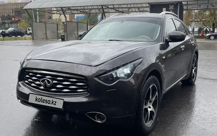 Infiniti FX37 2011 года за 9 600 000 тг. в Алматы