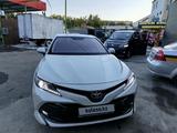 Toyota Camry 2020 годаfor13 000 000 тг. в Шымкент – фото 3