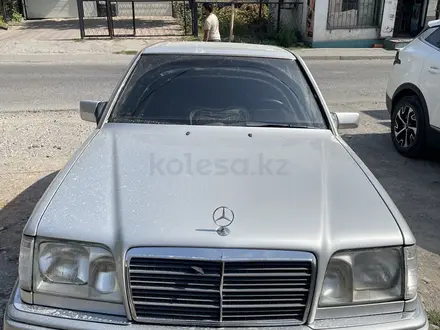 Mercedes-Benz E 220 1994 годаүшін2 700 000 тг. в Шымкент – фото 10