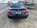 Toyota Camry 2015 года за 6 300 000 тг. в Атырау – фото 5