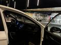 Toyota Camry 2020 года за 11 350 000 тг. в Шымкент – фото 3