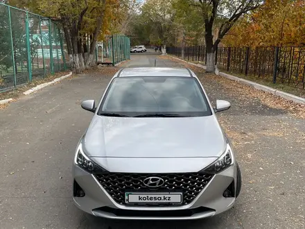 Hyundai Accent 2022 года за 9 700 000 тг. в Астана