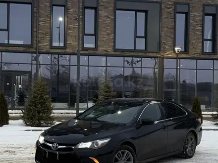 Toyota Camry 2017 года за 6 000 000 тг. в Атырау – фото 6