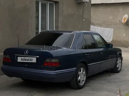 Mercedes-Benz E 280 1994 года за 2 300 000 тг. в Шымкент