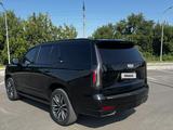 Cadillac Escalade 2023 года за 53 000 000 тг. в Костанай – фото 4