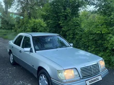 Mercedes-Benz E 280 1995 года за 2 100 000 тг. в Алматы – фото 5