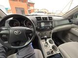 Toyota Highlander 2008 годаүшін10 000 000 тг. в Актобе – фото 2