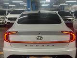 Hyundai Sonata 2022 года за 14 100 000 тг. в Алматы – фото 2