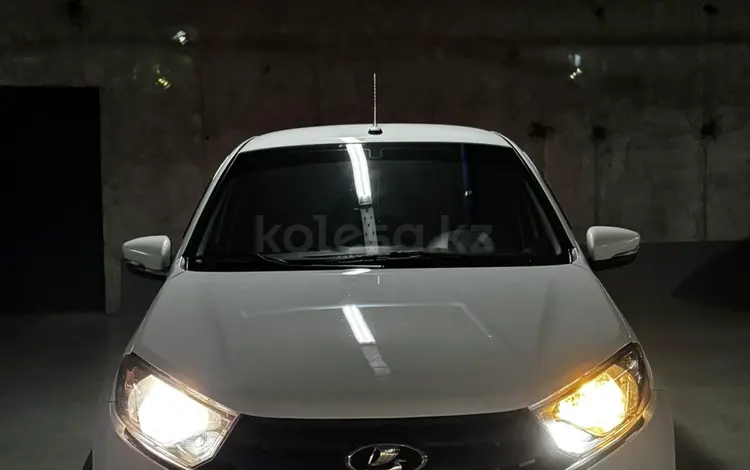 ВАЗ (Lada) Granta 2190 2020 годаүшін3 900 000 тг. в Астана