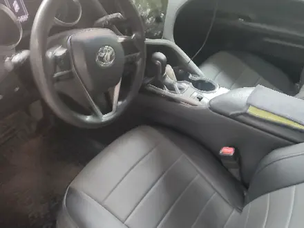 Toyota Camry 2018 года за 11 500 000 тг. в Караганда – фото 20